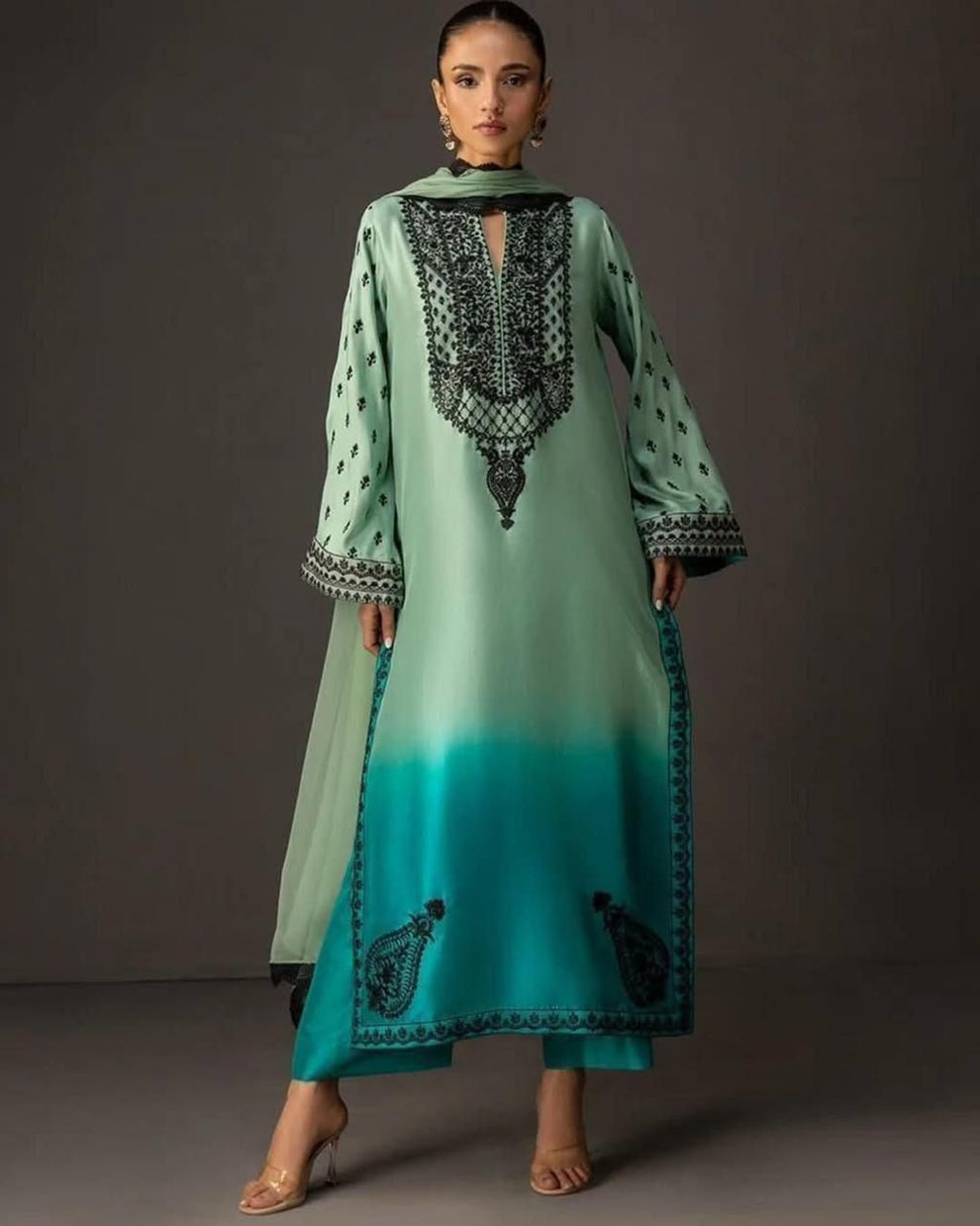3 Piece Stitched Lawn Suit - Ready To Wear